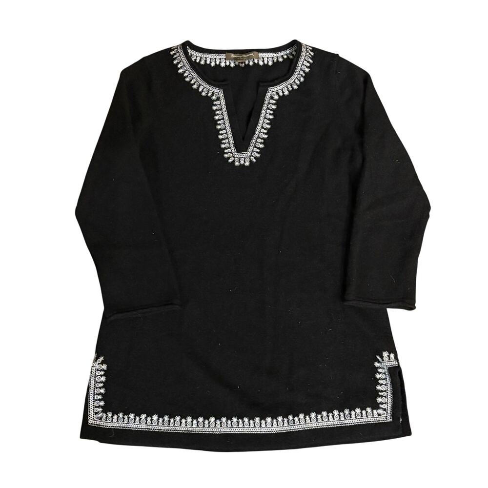 Tommy Bahama Black 100% Cashmere Sweater V-Neck Pineapple Embroidered Size Small